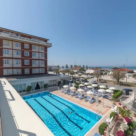Hotel Grand & Riviera Lido di Camaiore
