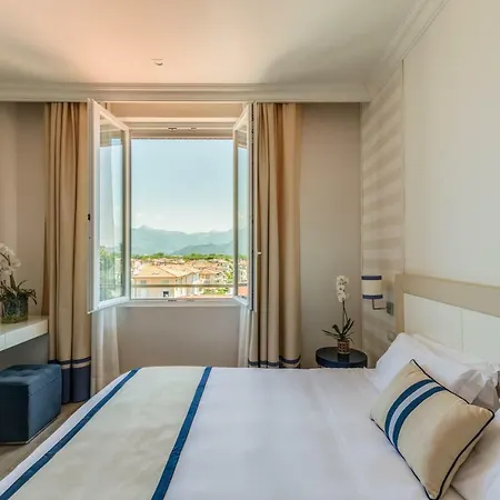 Grand & Riviera Lido di Camaiore