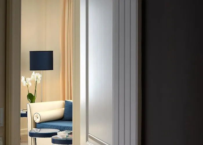 Grand & Riviera Hotel 4*