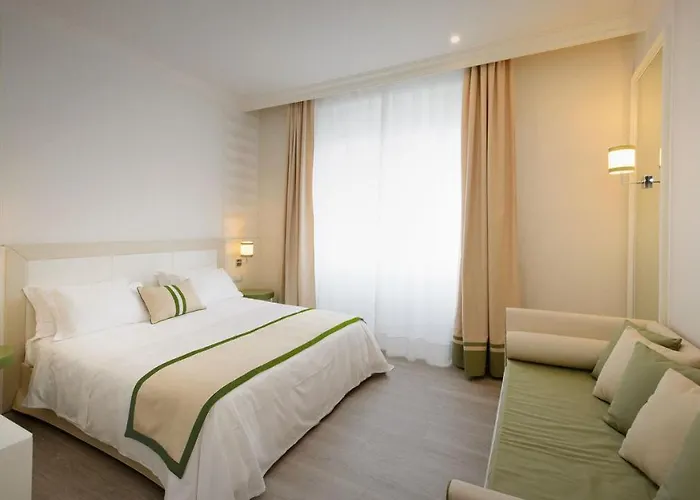 Grand & Riviera 4*